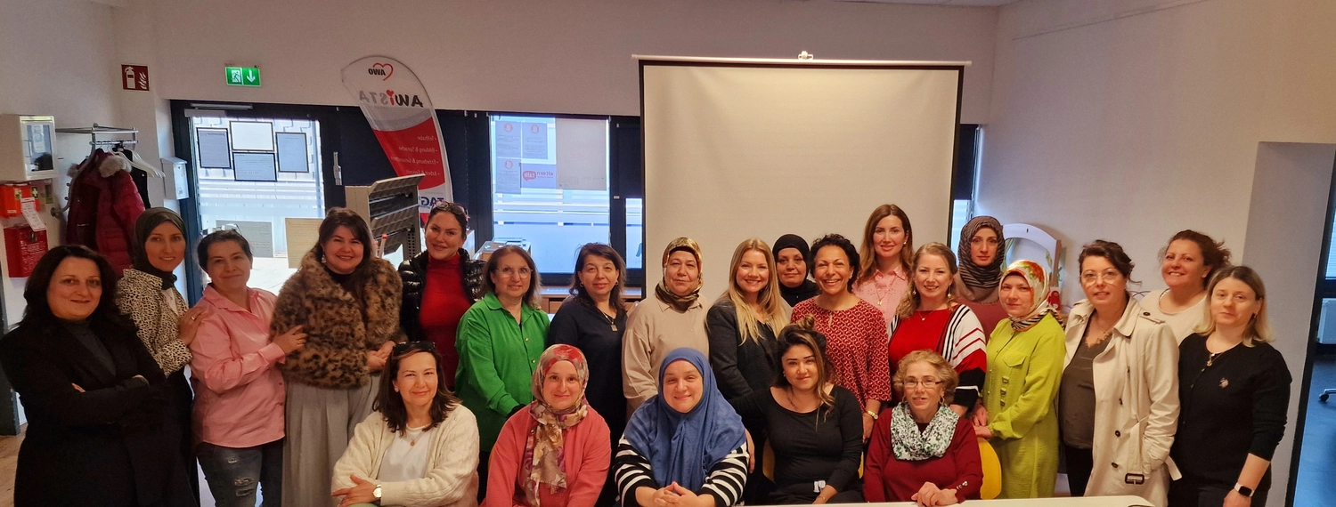 Bürgerservice für Migranten gruppe. vom Bürgerservice für Migranten