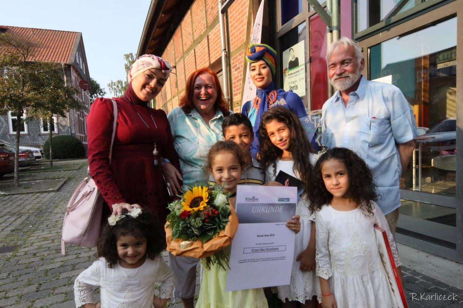 Bürgerservice für Migranten gruppe. vom Bürgerservice für Migranten