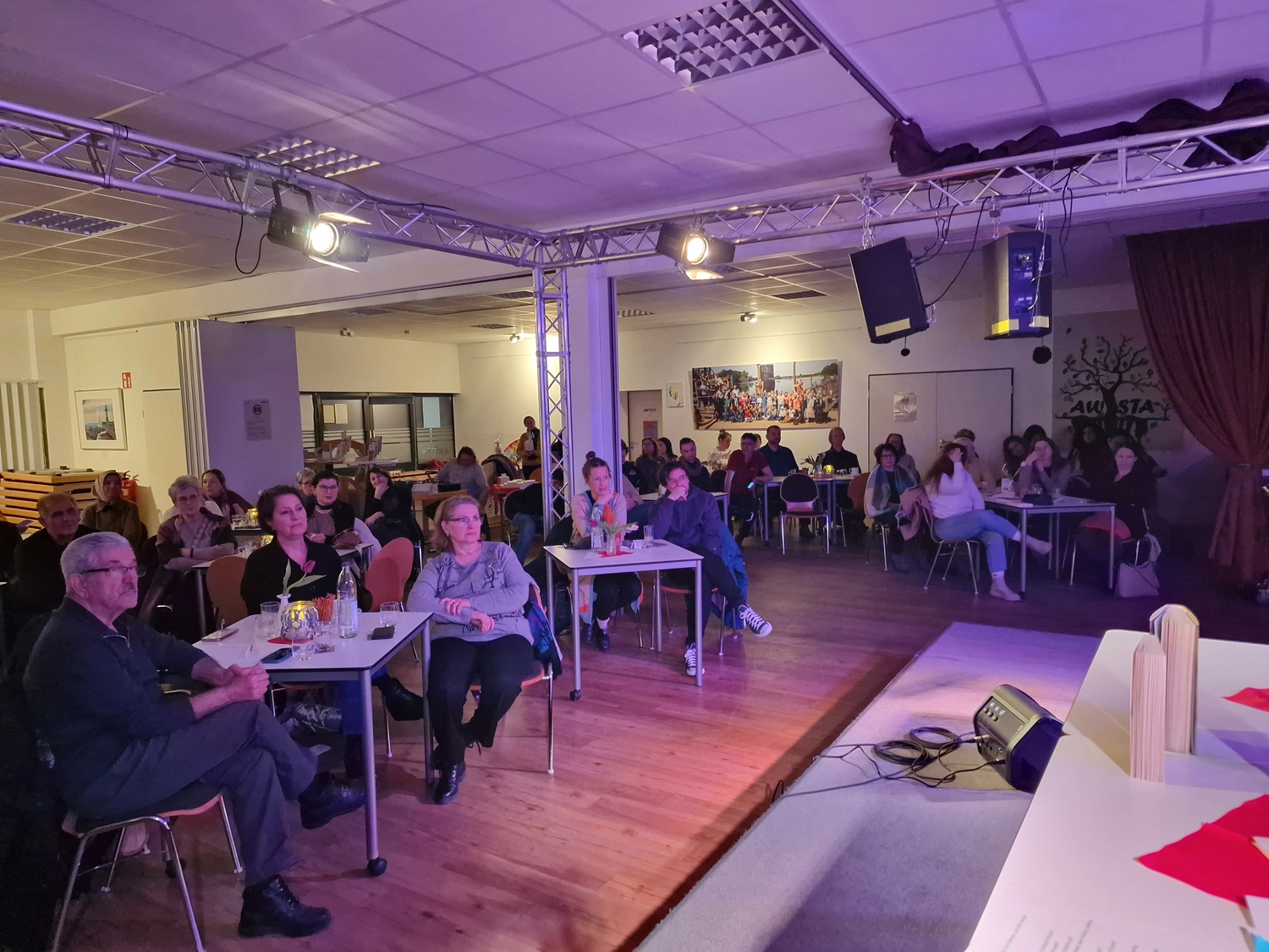 Bürgerservice für Migranten - Anissa Loucif