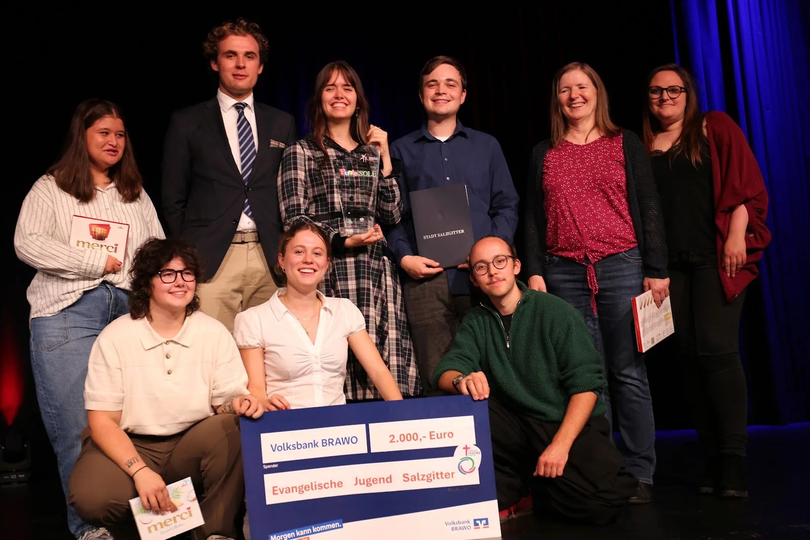 Gruppenfoto der 14. Bunten Sole 2026: Gewinner und Sponsoren