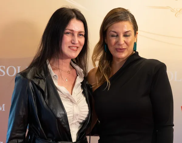 Zeynep Avci & Fans – Foto 18