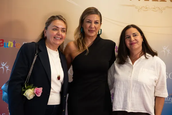 Zeynep Avci & Fans – Foto 25