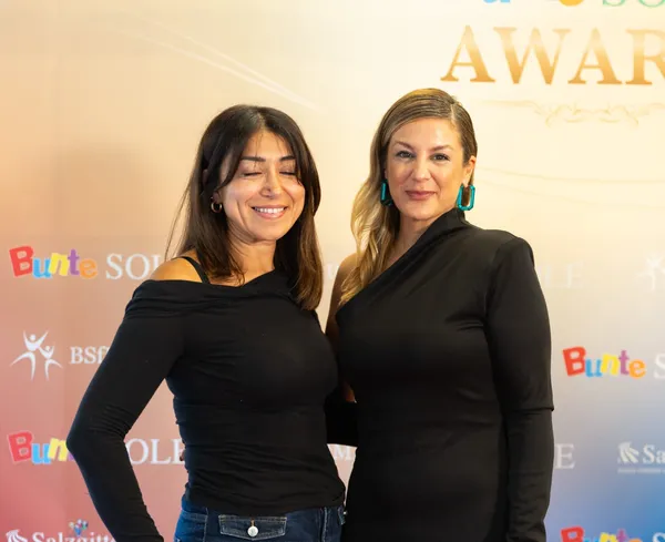 Zeynep Avci & Fans – Foto 33