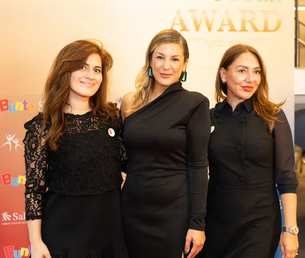 Zeynep Avci & Fans – Foto 48